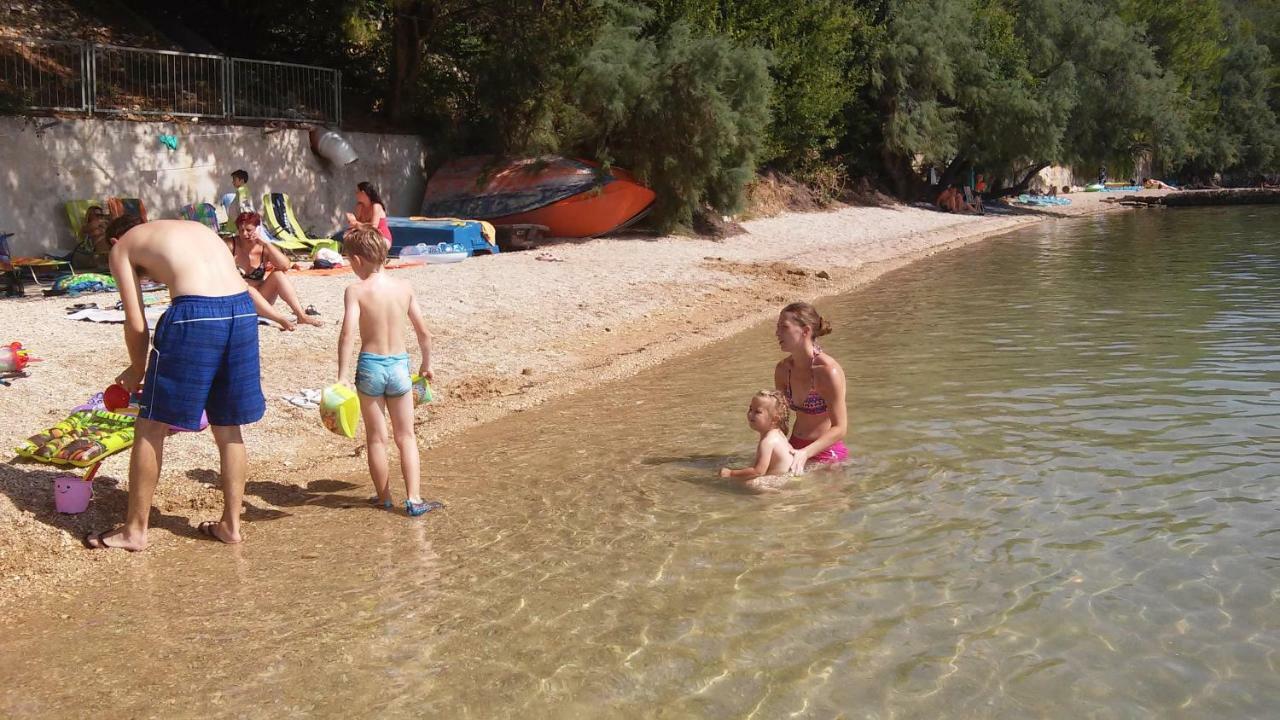 Apartments Vuk Posedarje Zewnętrze zdjęcie